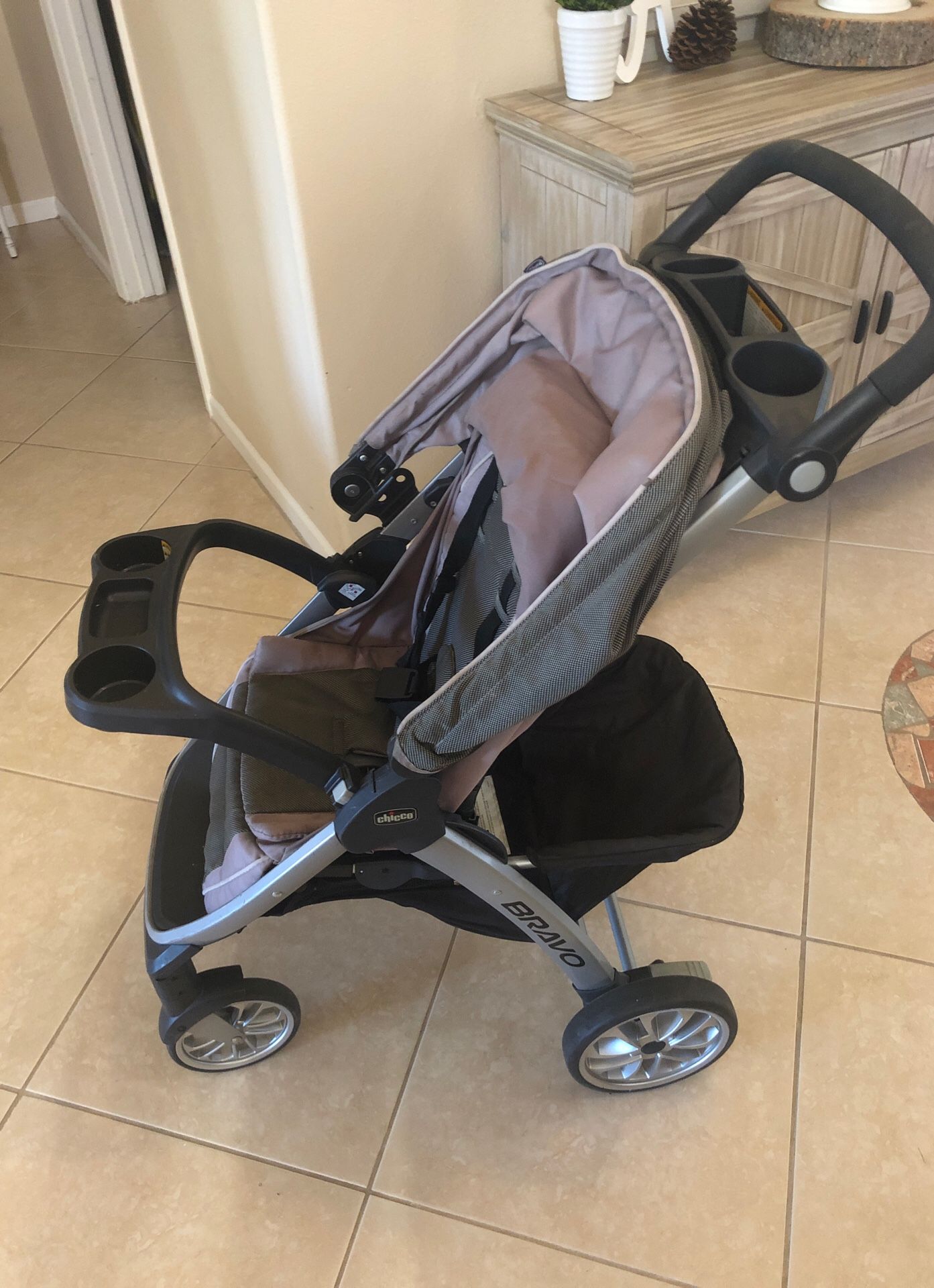 Chicco Bravo Stroller