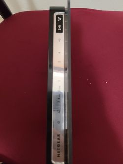 Netgear N750 wireless dual band gigabit router