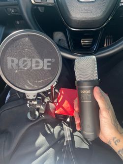 RODE MICROPHONE