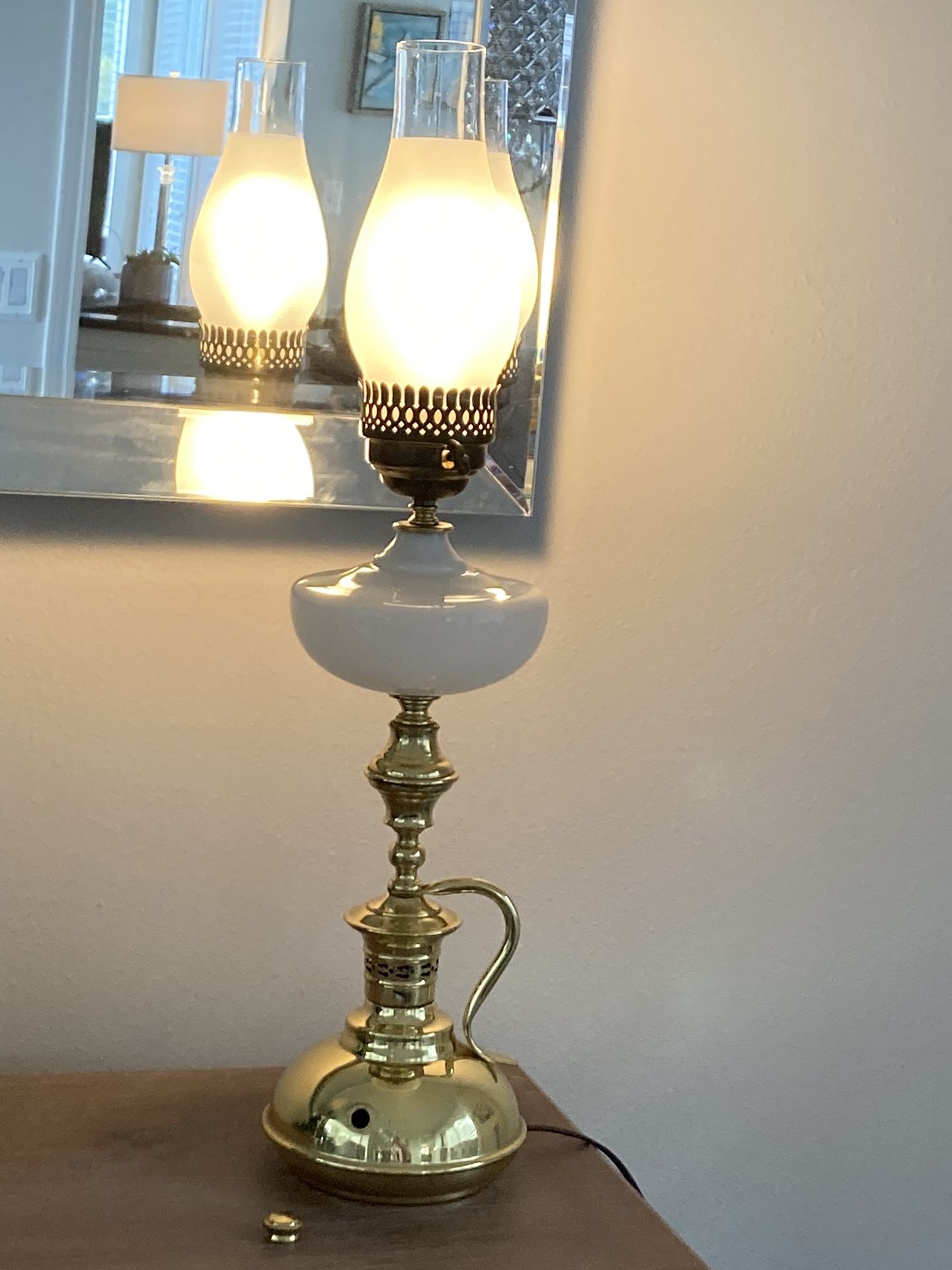 Vintage Brass And Milk Glass 26” Aladdin Lamp