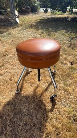 Vintage Royal Industrial Drafting Stool Adjustable Rolling Shop Chair MCM