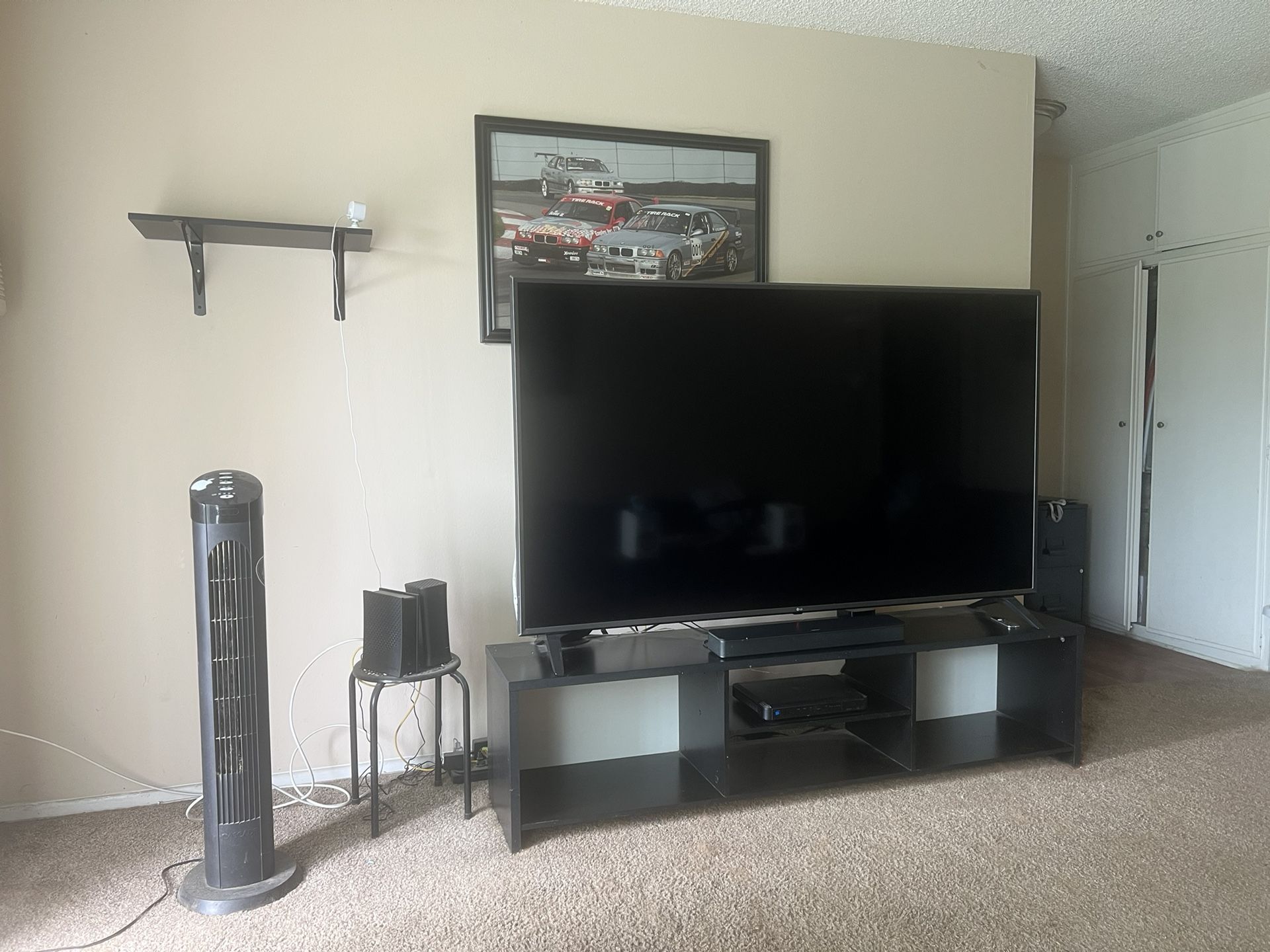 LG TV 75”