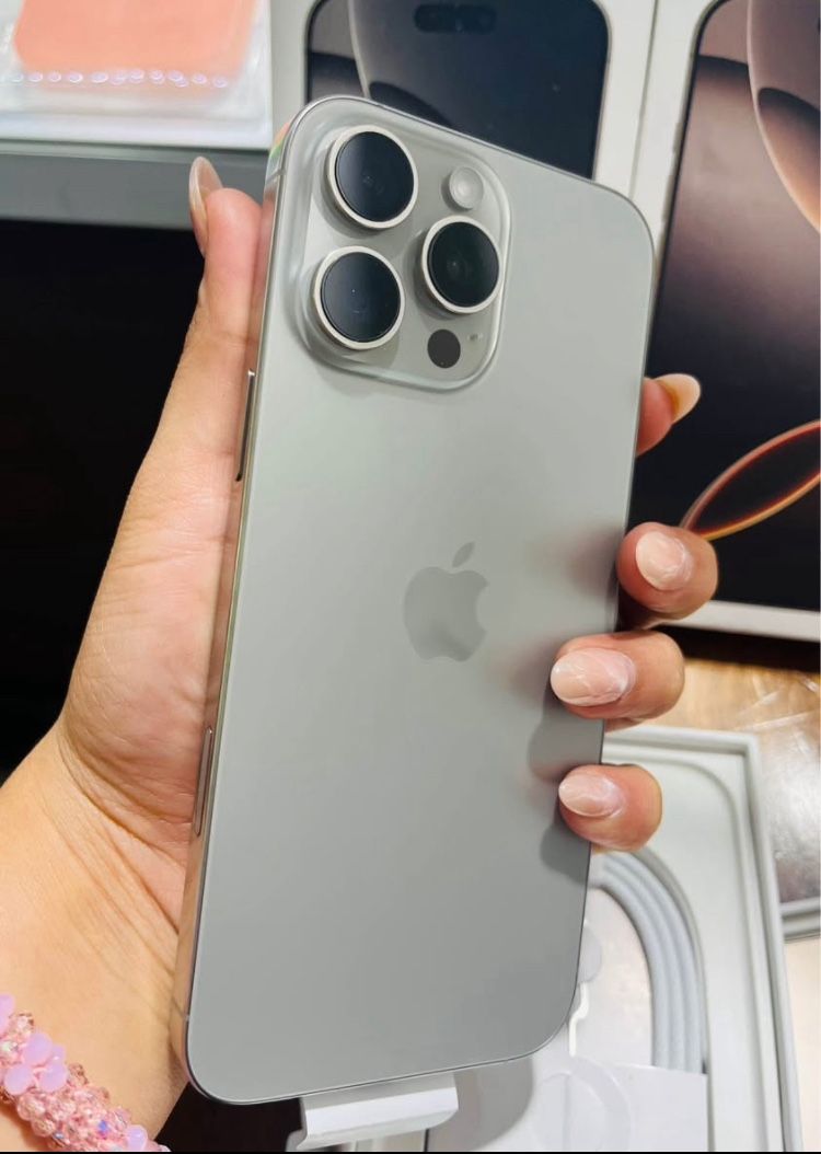 IPhone 15 Pro (Unlocked)