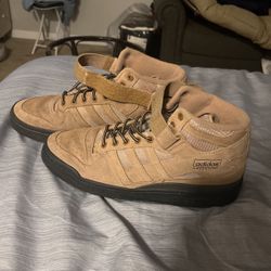 Adidas Adventure Shoes 