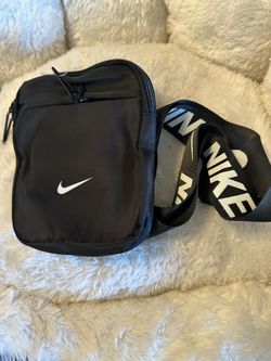 Nike Belt/phone Bag Crossbody 