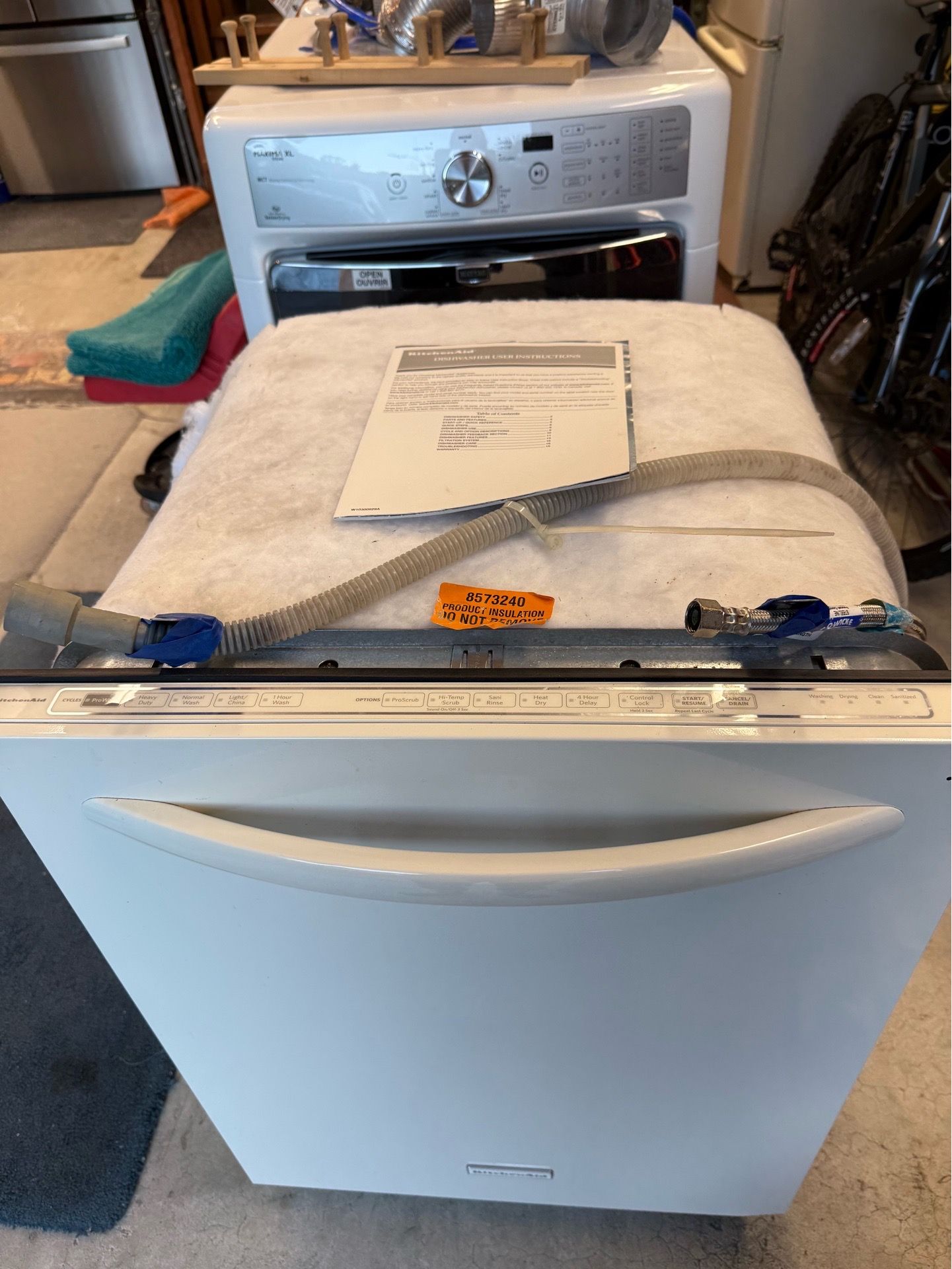 Kitchen aid dishwasher