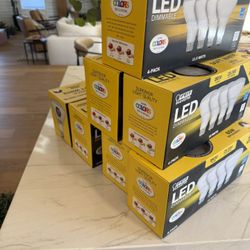 7 Boxes Of 4 Pack LED Light Bulbs Dimmable