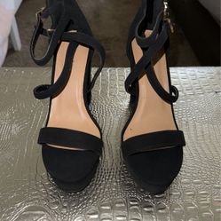 Black Heels Size 7