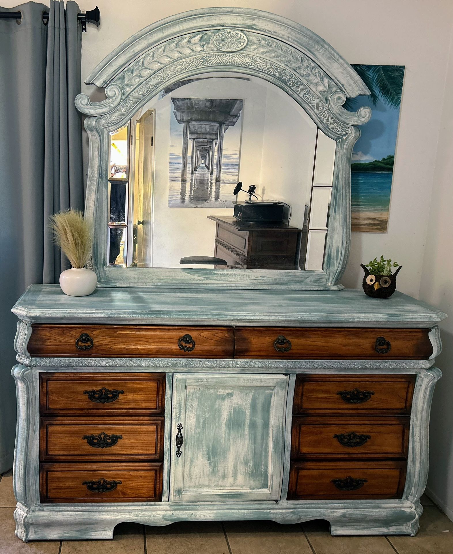 Gorgeous Shabby Chic/ Farmhouse Dresser/Buffet Or Coffee Bar