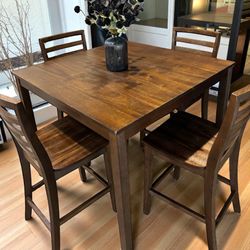Tall Table And Chairs 