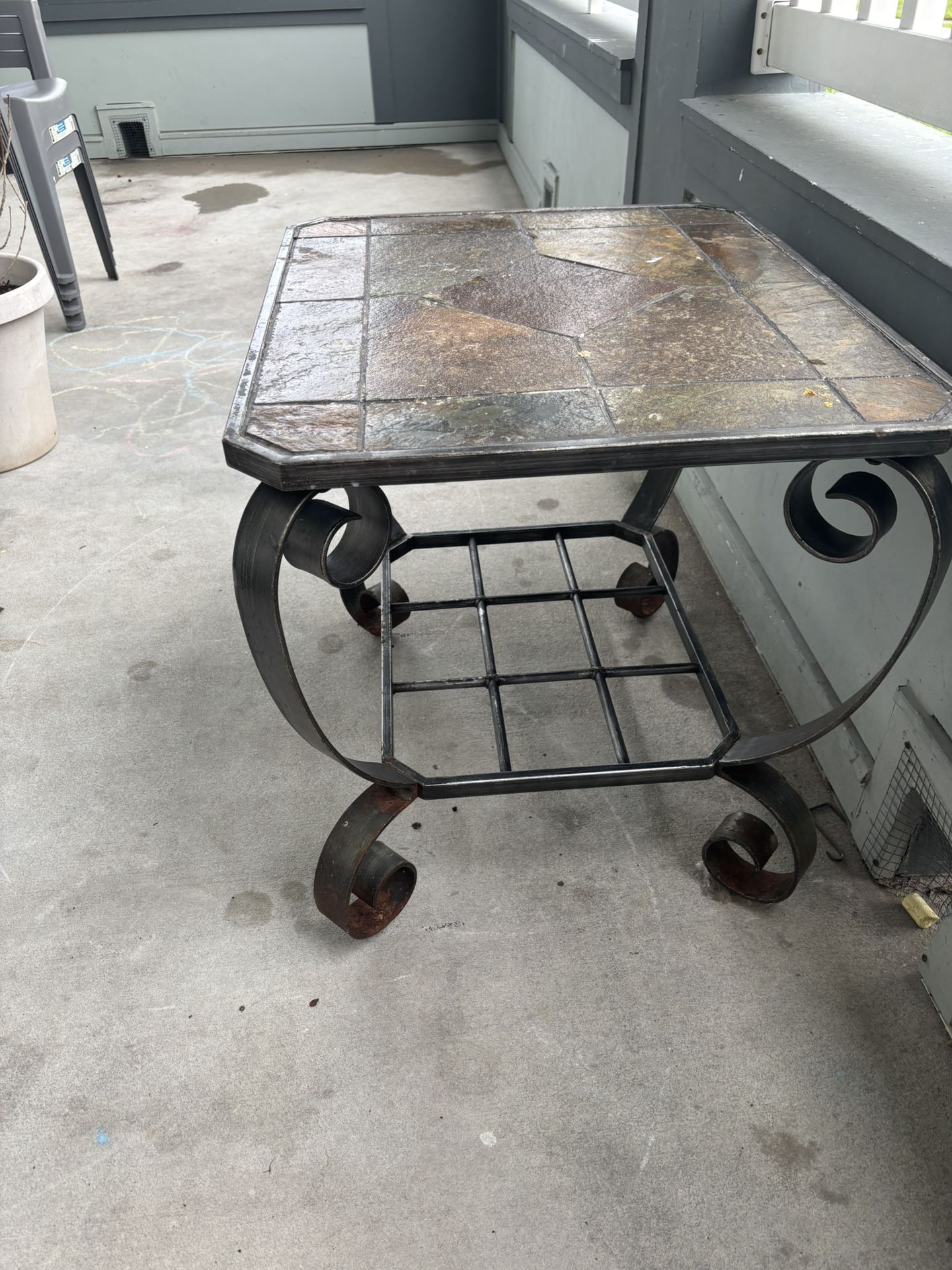 Coffee Table/End Table $20.00