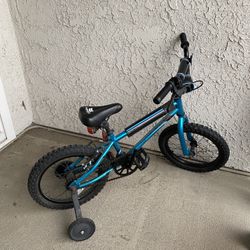 Kids Bike with Training Wheels – Good Condition $20