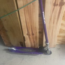 Razor Scooter 