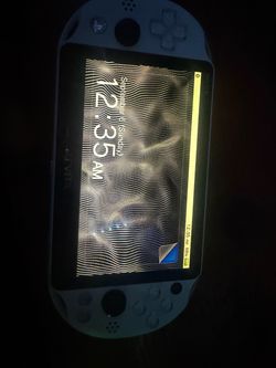 PS VITA 2000
