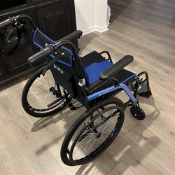 Wheel chair Blue/Black