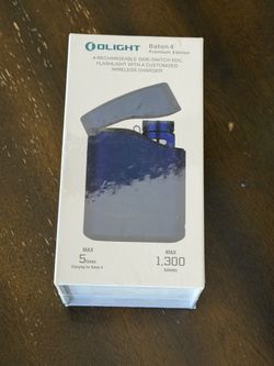 Olight Baton4 Premium Edition