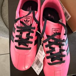 Adidas Women’s Toyko Decon Hot Pink