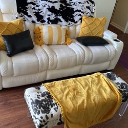 Living Room Theatre sofa, Ottoman And electric Fireplace!!!