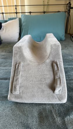 Elevation Pillow for Leg