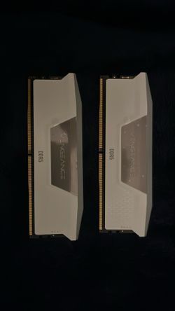 DDR5 Corsair CL36 32GB
