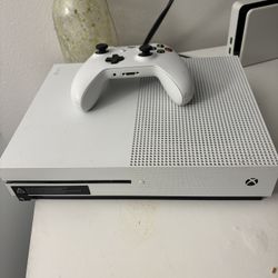 Xbox One S Series