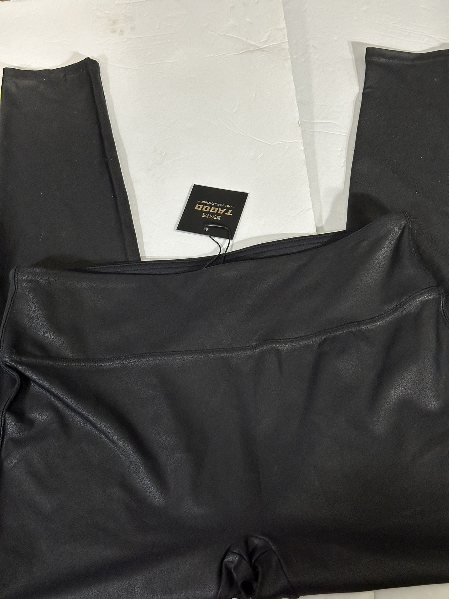 New Tags Taboo Faux Leather Leggings Size XXL Black Look Like Leather 