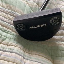 Putter - Mizuno. (Like new)