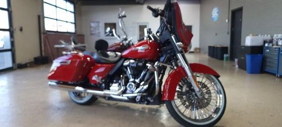 2023 Harley-Davidson Street Glide