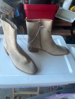 Women's Tan Suede Ankle Boots