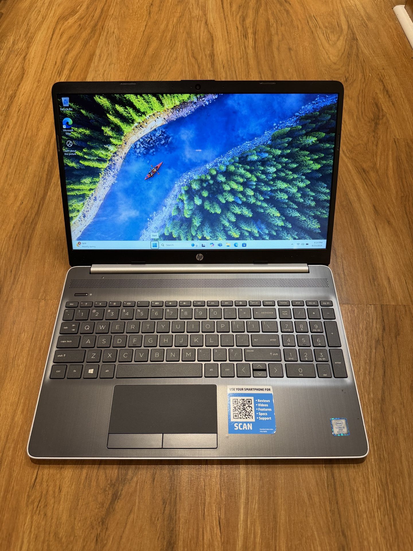 HP NoteBook 15-dw0xxx Core i5 8th gen 16GB Ram 256GB SSD Windows 11 Home 15.6” UHD Screen Laptop with charger in Excellent Working condition!!!! Spec