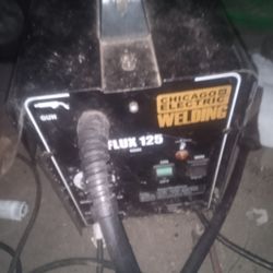 Chicago Flux 125 Welding Machine 