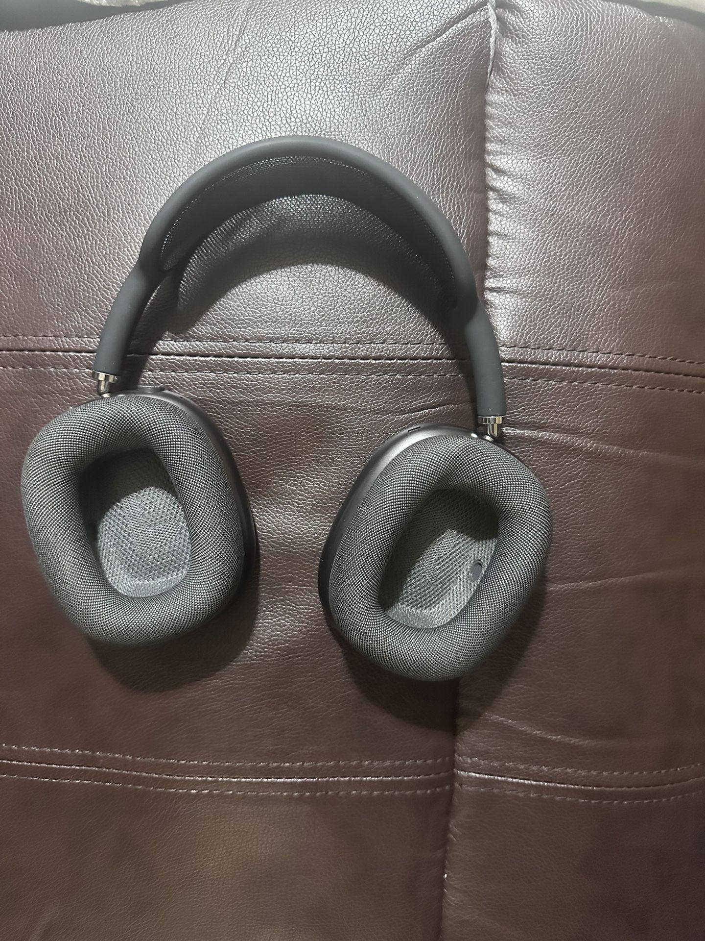Apple AirPods Max