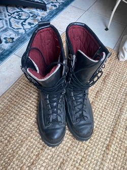 Danner Boots Sz 7.5 Women 6 Men