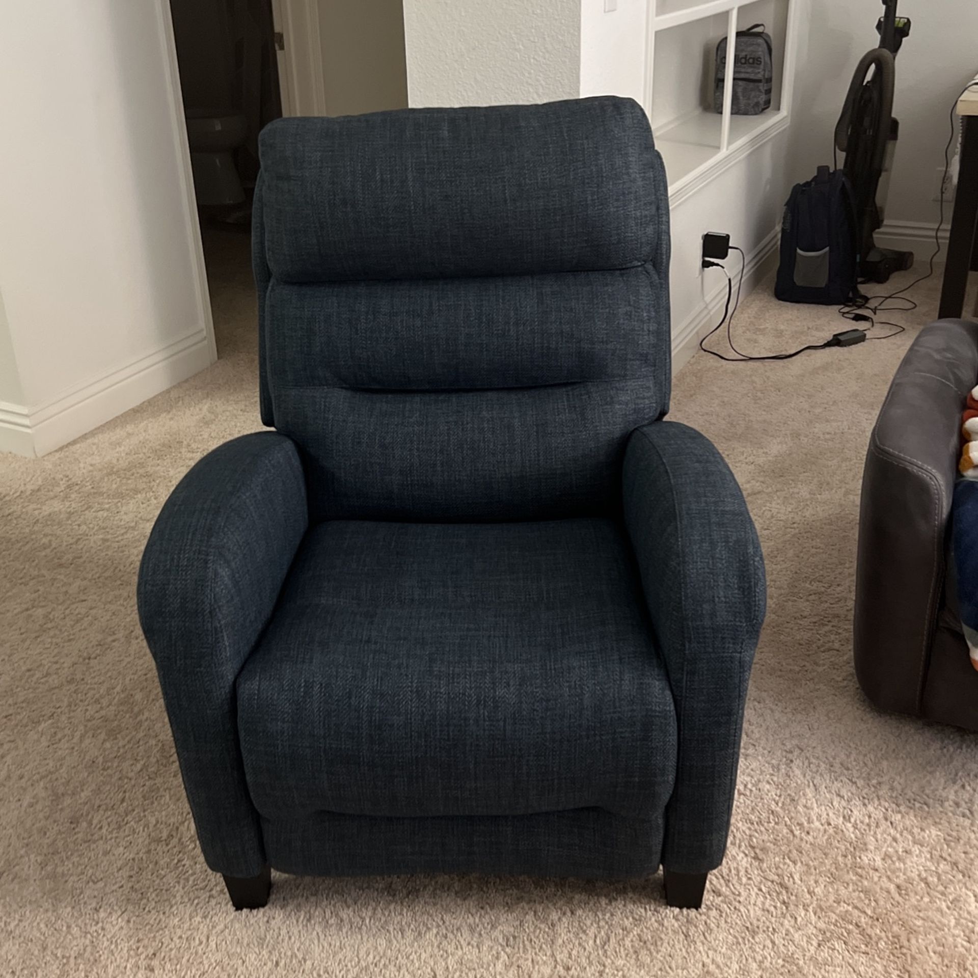 Manual Recliner Sofa Push Back