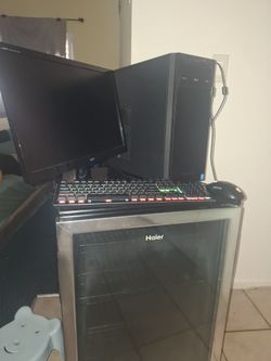 Minifridge and pc bunbdle