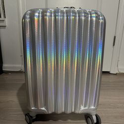 Heys Luggage Astro 21" Spinner Suitcase