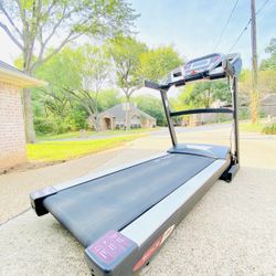 Sole F80 Treadmill With Incline 