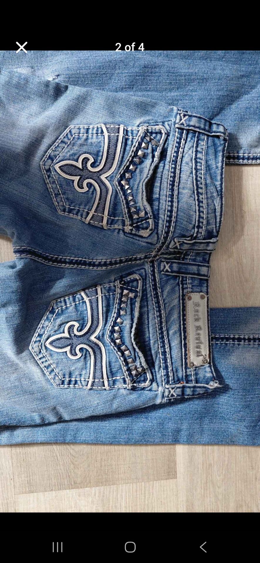 Like New size 28 boot cut Rock Revival jeans womens