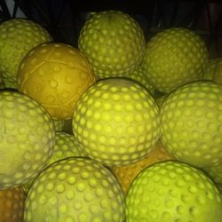 PITCHING MACHINE 12-IN SOFTBALL AND 8 IN BASEBALL SIZE 44 ONLY 120 FOR YOUR PITCHING MACHINE! 44 OF EITHER SIZE