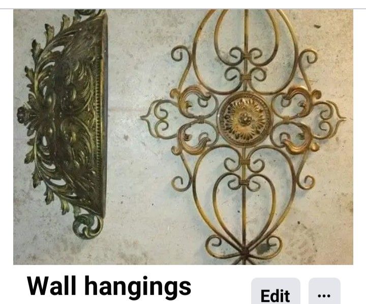 Wall Hangings 