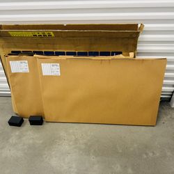 2 Ecoflow 100w Each Rigid Solar Panels