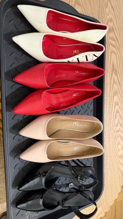 4 Pairs Women’s Dress Shoes – New Condition – Size 6