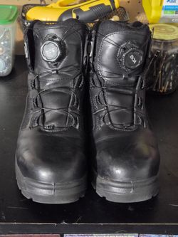 Very nice no Lace work boots for sell size 11 very nice asking 140.00 obo if interested please message thank you David.