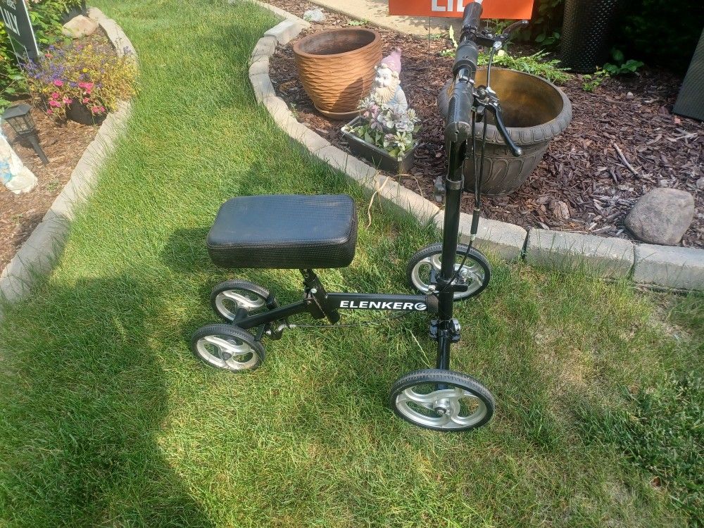 Elenker Knee Steerable Scooter