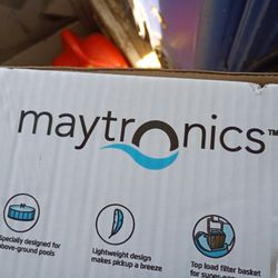 Maytronics ( Dolphin) Robotic Pool Cleaner 