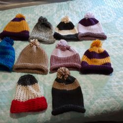 Bendo Estas Gorras Muy Clientitas Echas Por Mi
