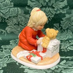 Lenox Teddy’s First Christmas figurine Teddy & Tiny Tots porcelain sculpture 