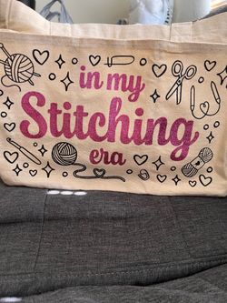 Yarn tote bag by Big Twist