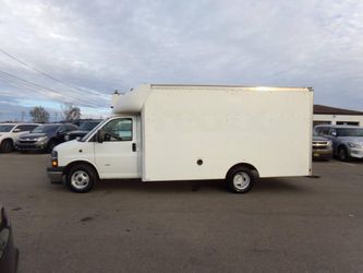 2018 Chevrolet Express Cutaway
