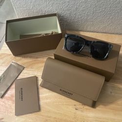 Burberry Sunglasses 